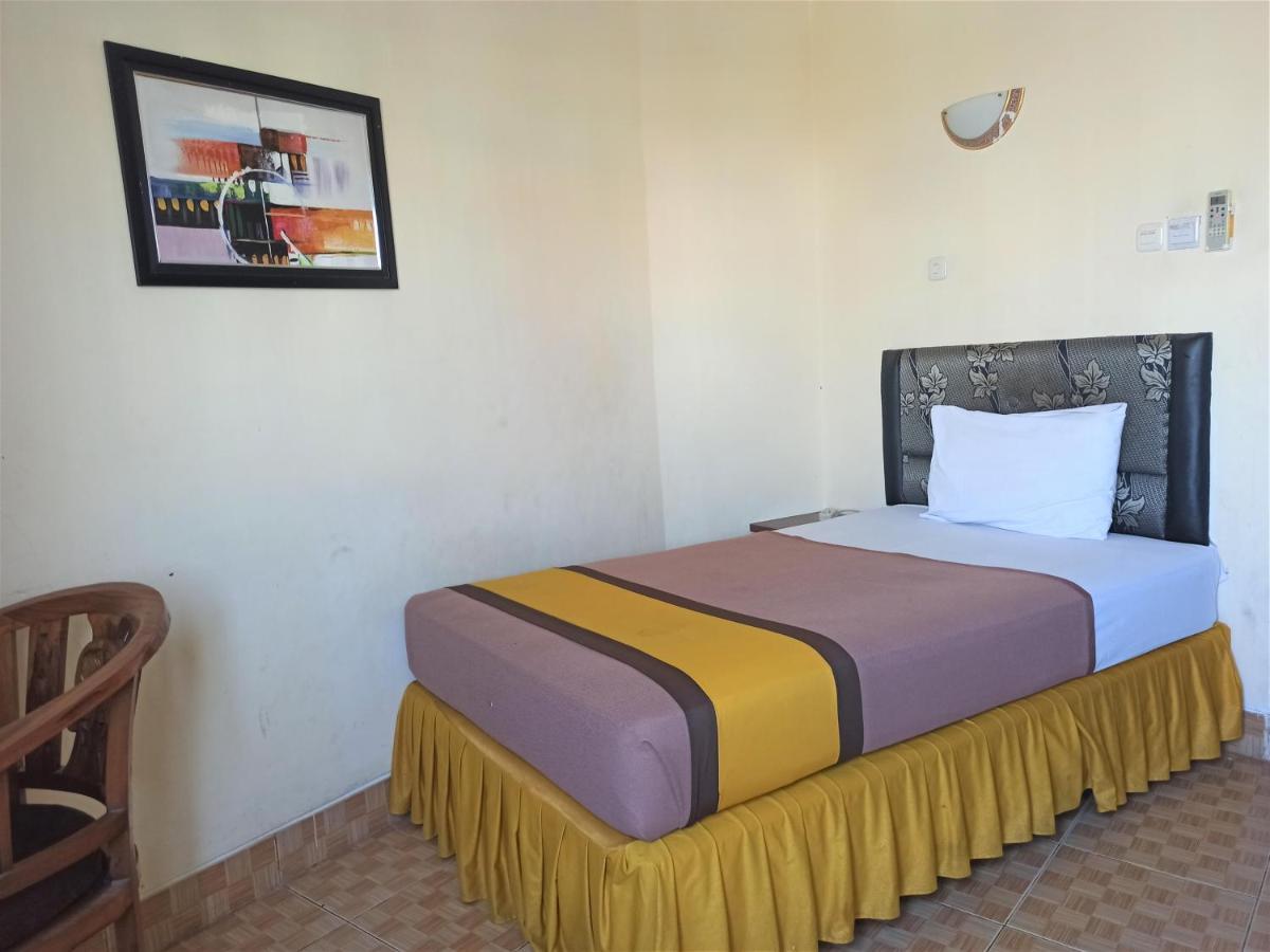 Al-Badar Hotel Syariah Makassar Exterior foto