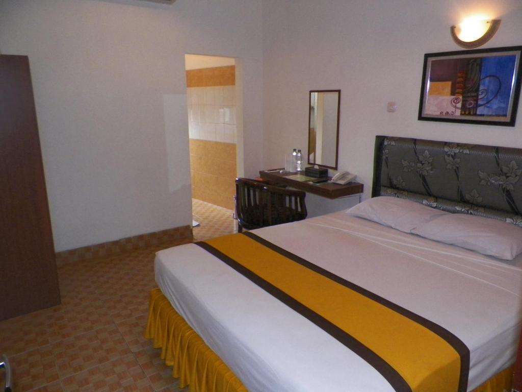 Al-Badar Hotel Syariah Makassar Exterior foto
